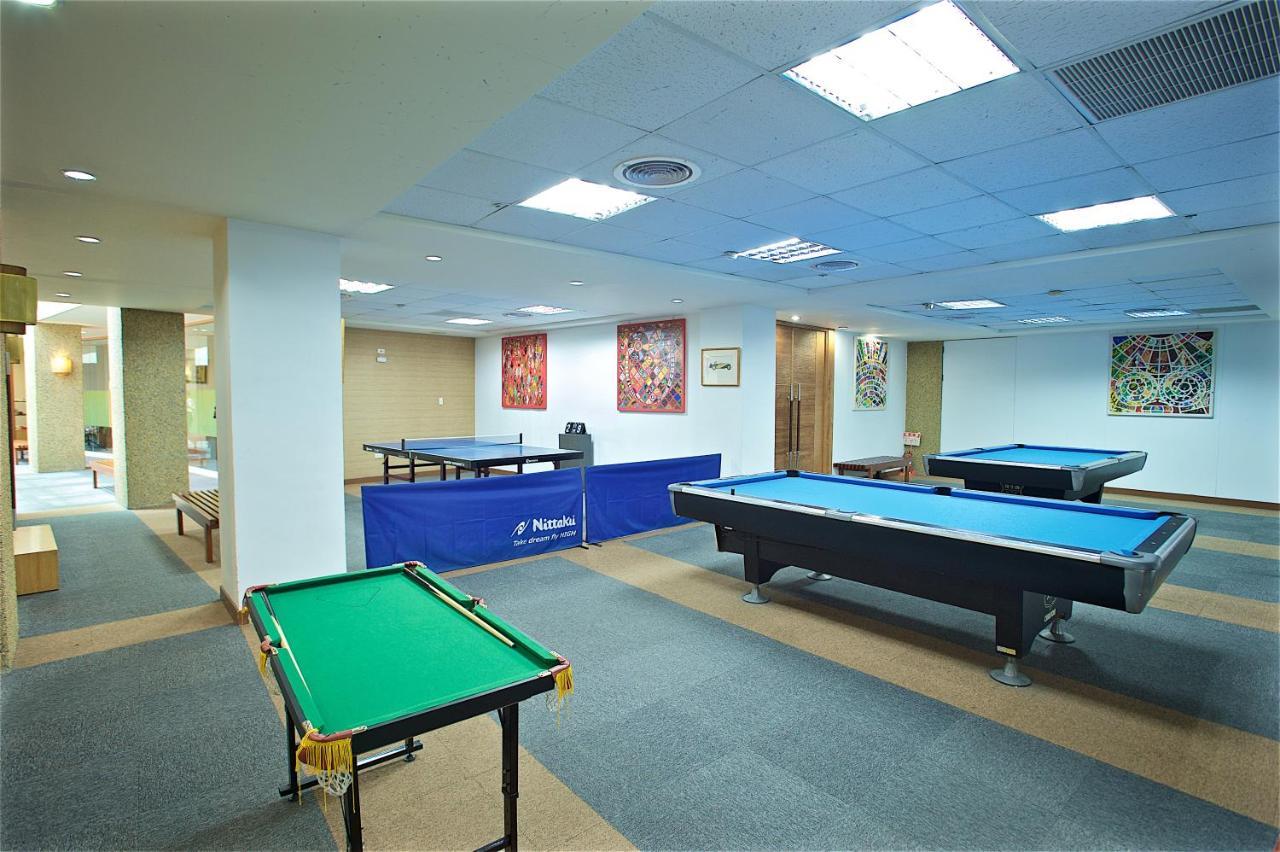Hotel Royal Chihpin Wenquan Exterior foto Games Room