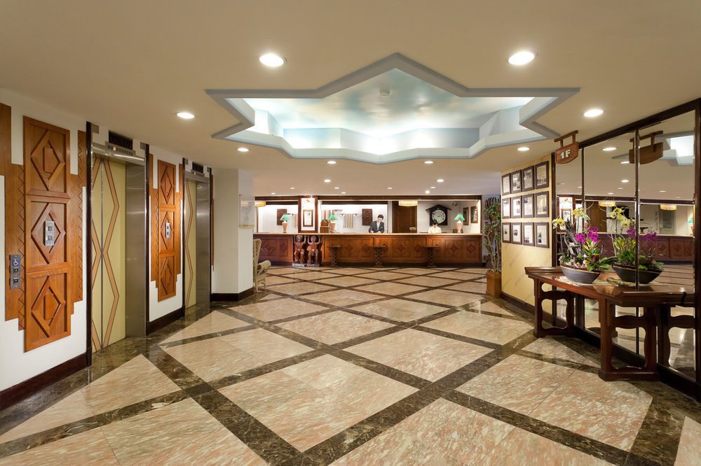 Hotel Royal Chihpin Wenquan Exterior foto Lobby